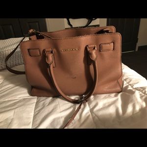 MK PURSE